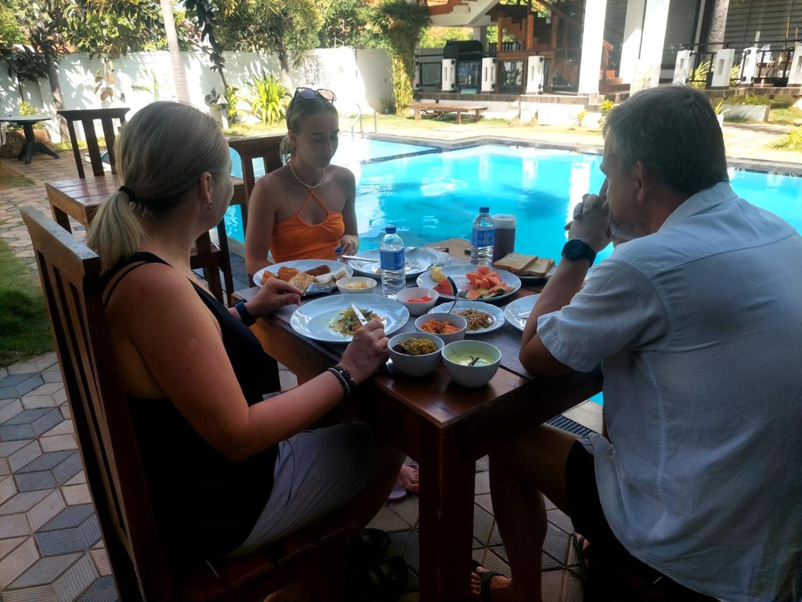 J7 Villaj Hotel Trincomalee
